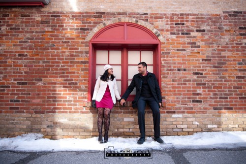 distillery_district_toronto_engagement_photos_08