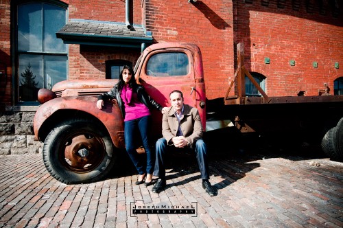 distillery_district_toronto_engagement_photos_10