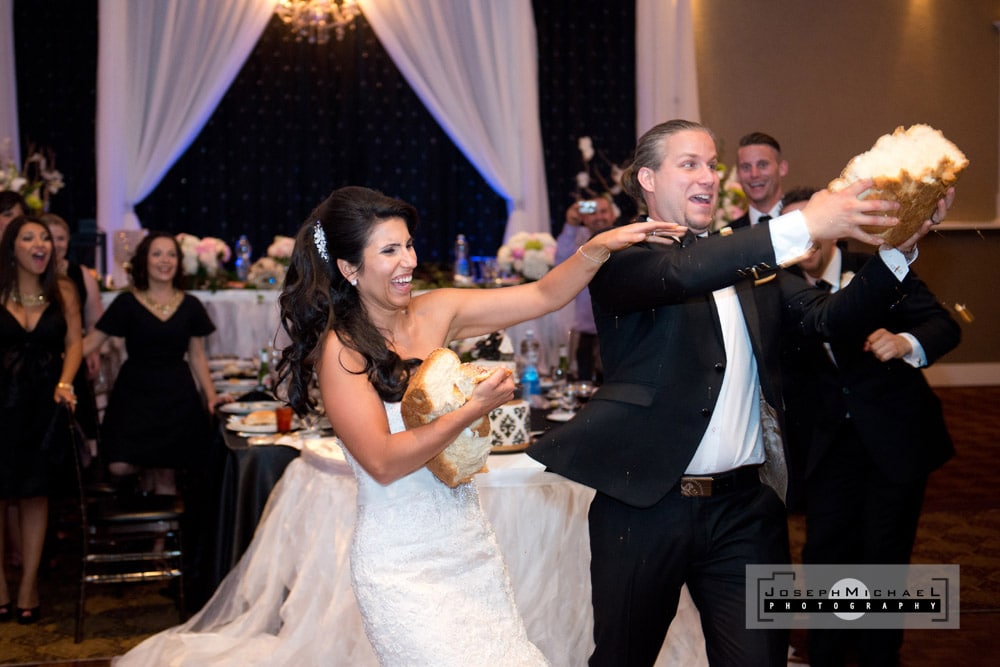 Destiny Banquet Hall Vaughn Wedding Photography Bread Dance