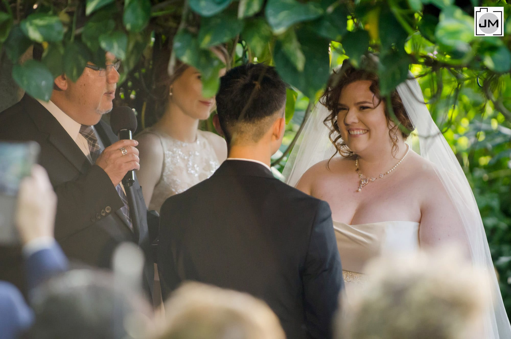 Cambridge_Butterfly_Conservatory_Wedding_014