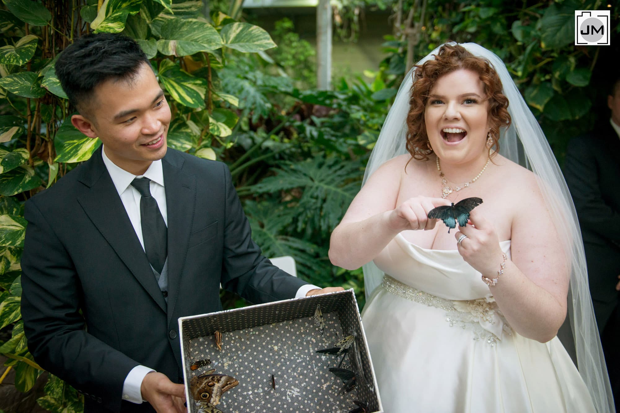 Cambridge_Butterfly_Conservatory_Wedding_018