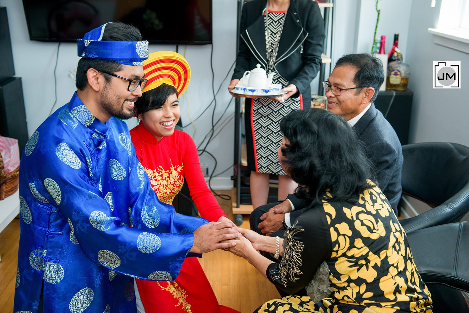 Traditional Vietnamese Tea Ceremony