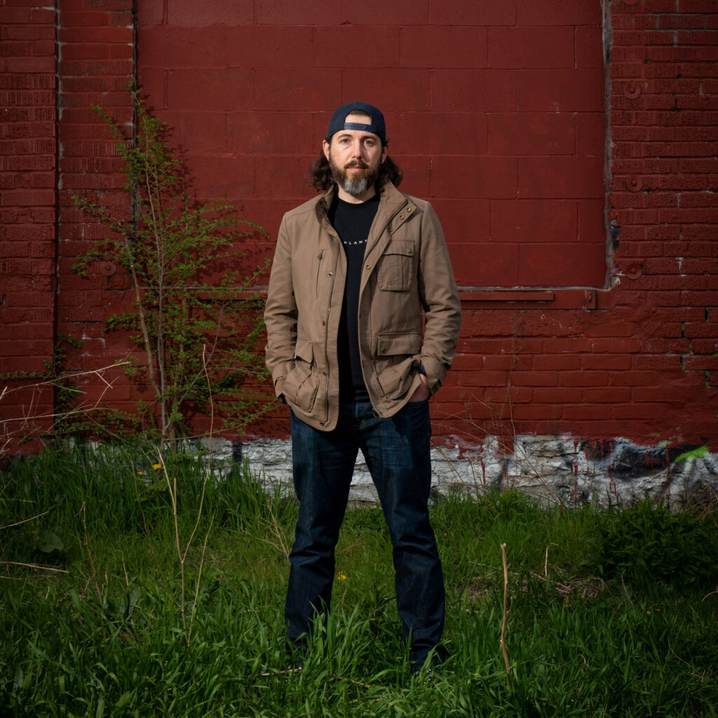Singer songwriter musician photography Toronto. Junction backdrop.